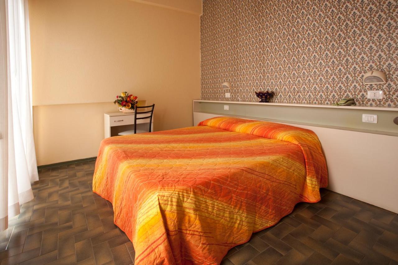 Hotel President Bellaria-Igea Marina Esterno foto